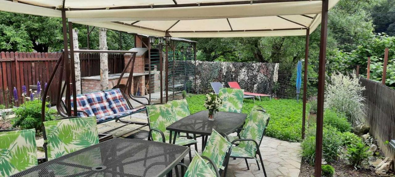Cabană Casa Crissio *